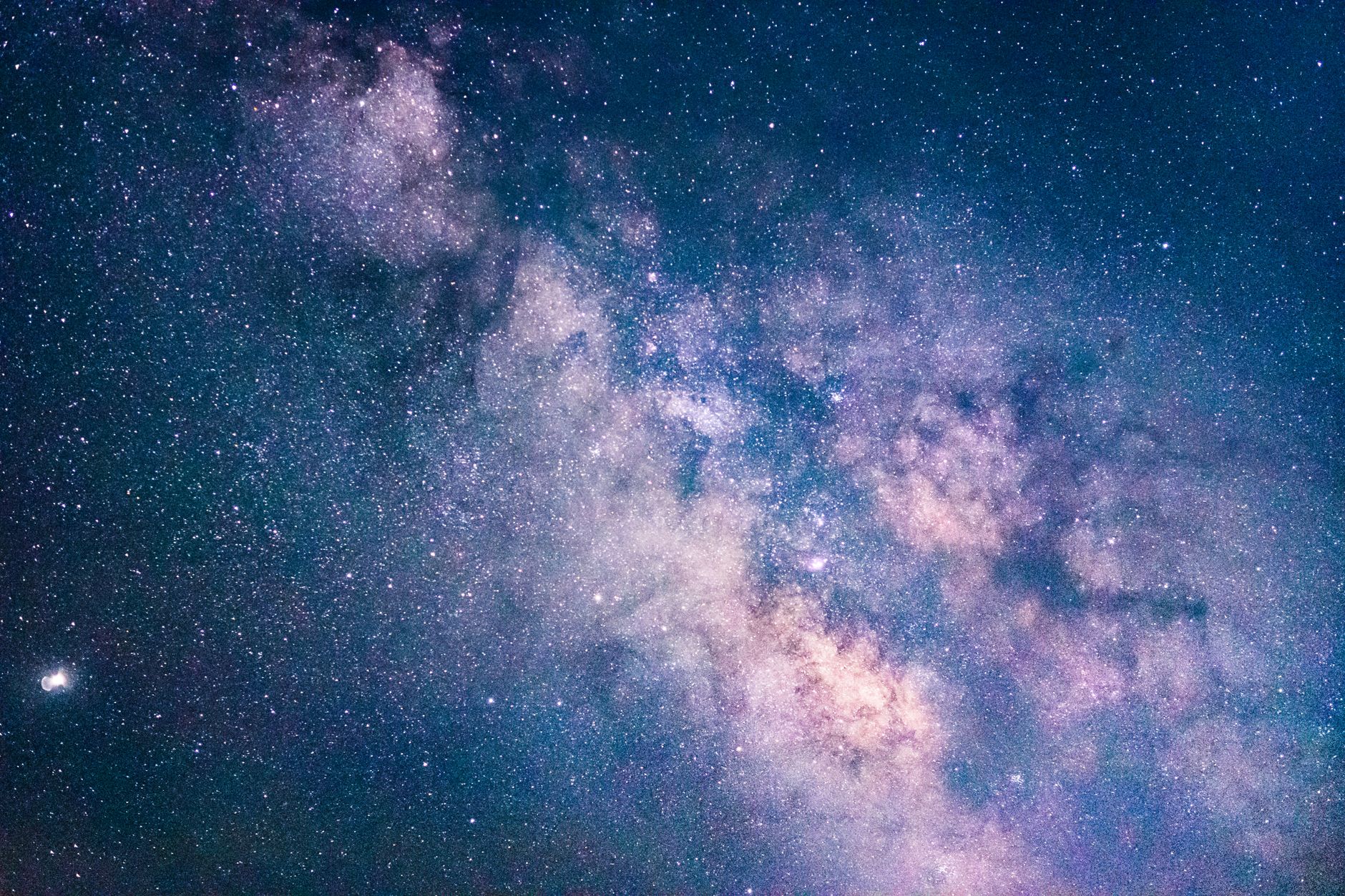 夜空のイメージ